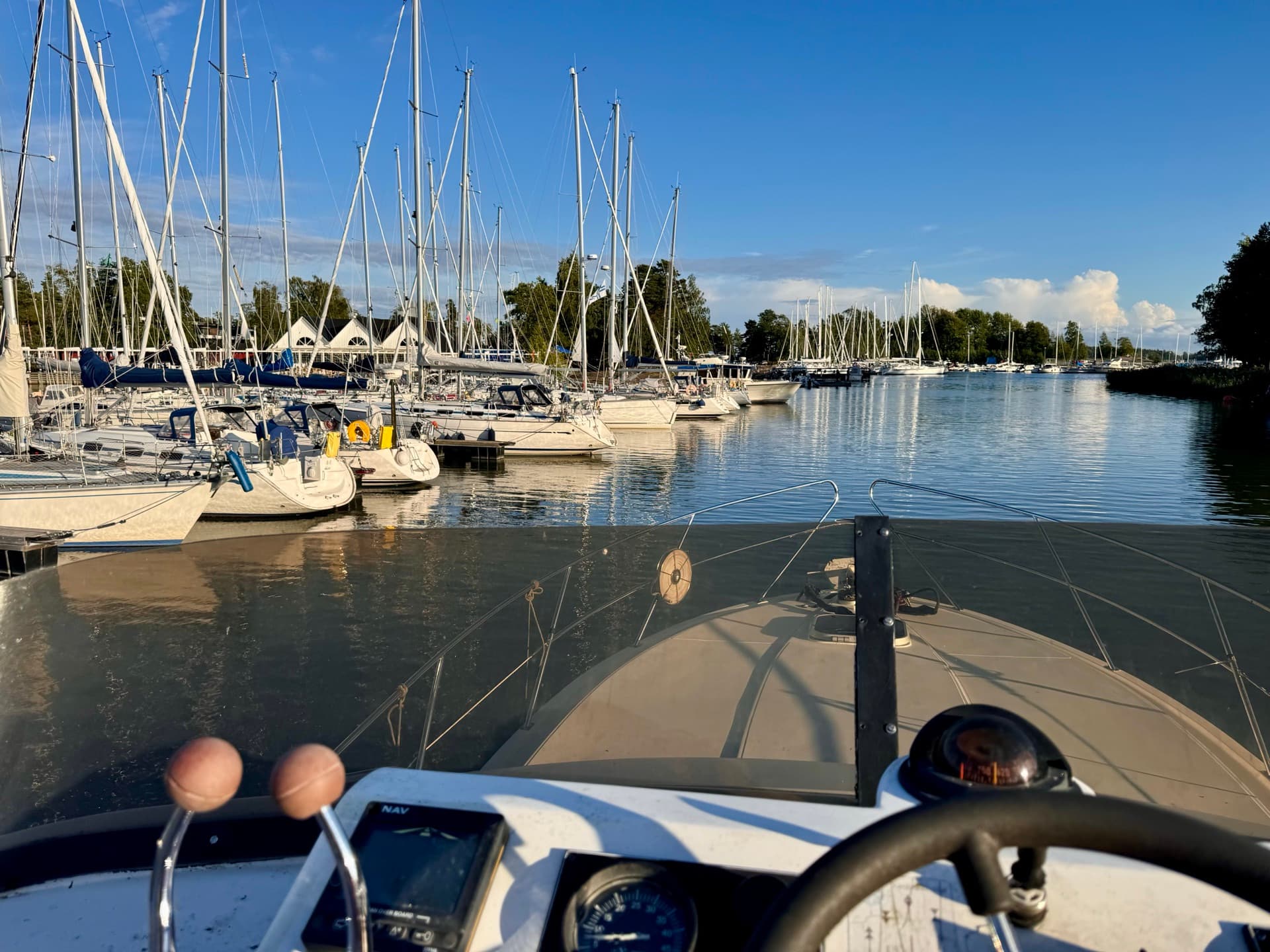 VipJahti on the water